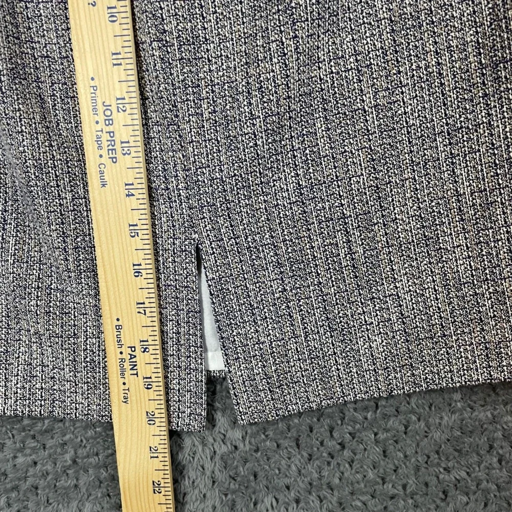 Tahari Arthur S Levine Tweed Pencil Skirt Size 6P Petite Gray Purple Career